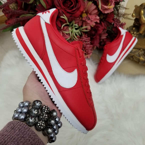 nike cortez id women's